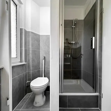 Sali - - Apartmenthaus Wusthoffstrasse * 에센