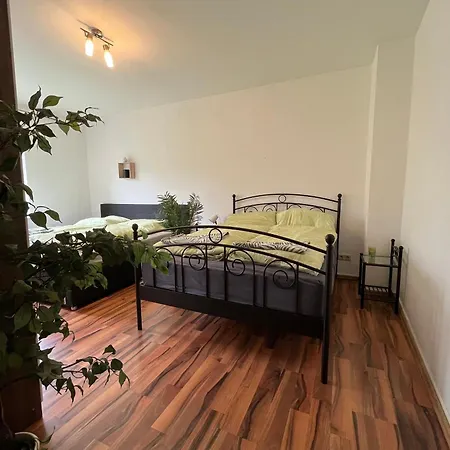 Sali - - Apartmenthaus Wusthoffstrasse Lejlighed Essen