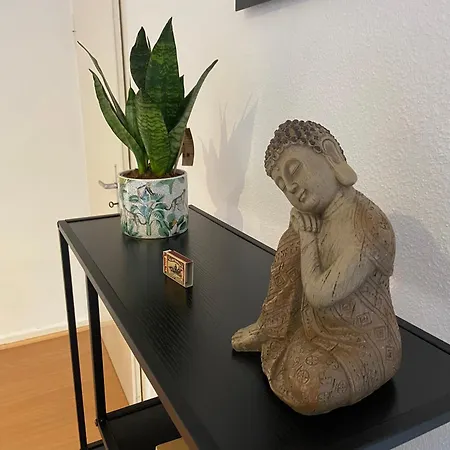 Sali - - Apartmenthaus Wusthoffstrasse * Essen