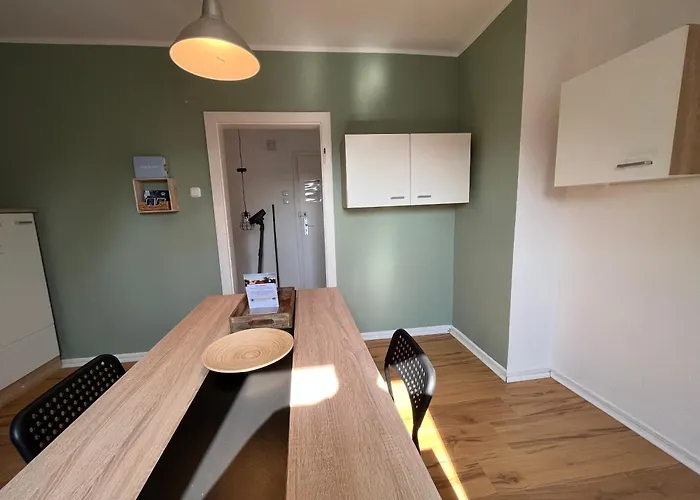 Sali - - Apartmenthaus Wusthoffstrasse Apartment *