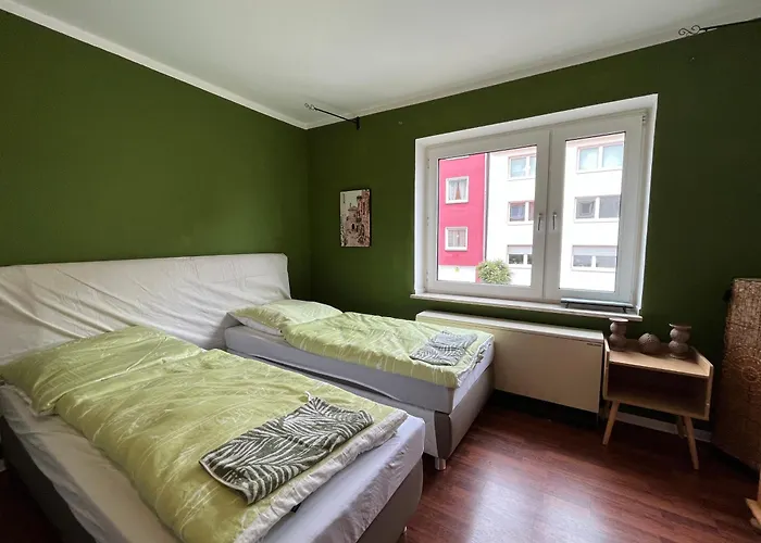 Sali - - Apartmenthaus Wusthoffstrasse * Essen